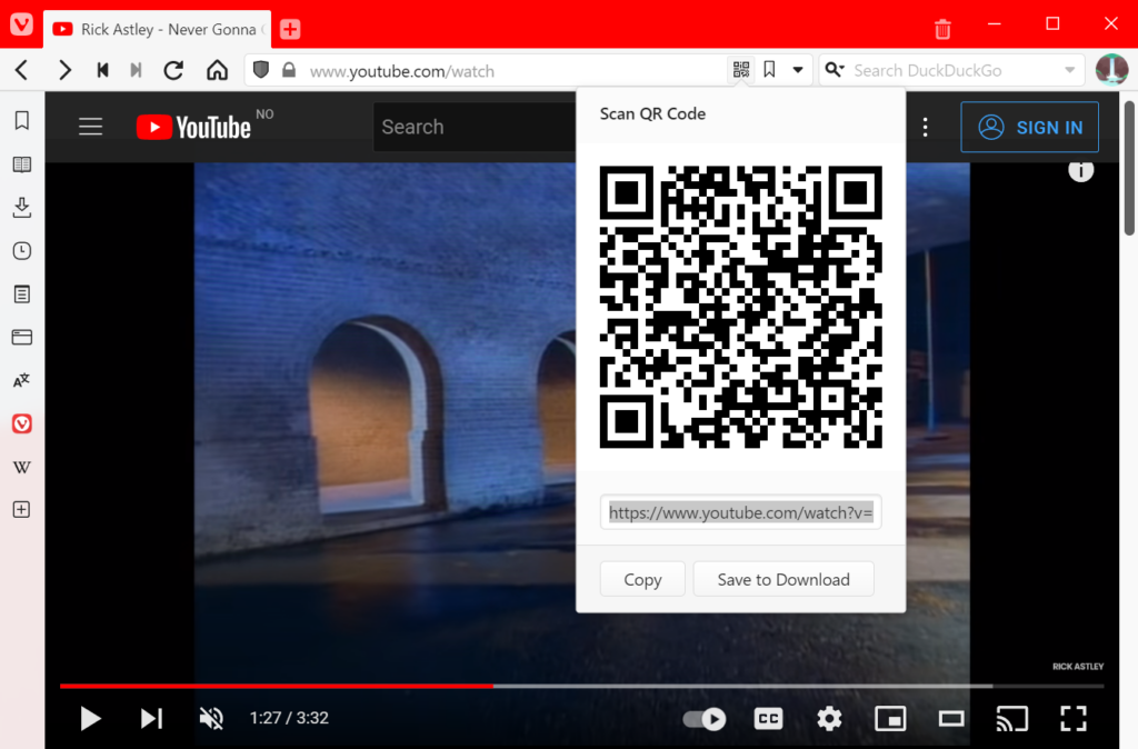 Vivaldi ウィンドウで、QR コード生成ダイアログが開いている状態。